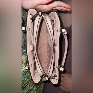 A lightly used Kate Spade Bag!